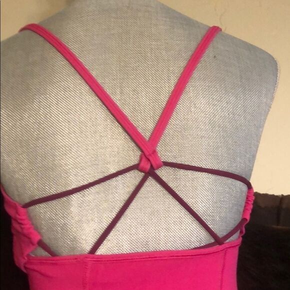 Lululemon tank top 4 (2832) - Picture 4 of 6